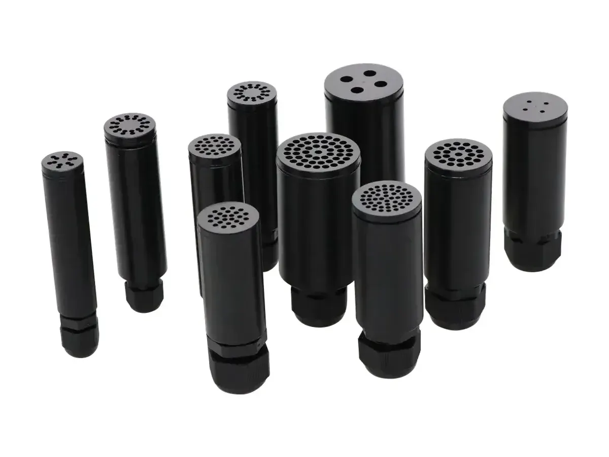Composants cylindriques de précision moulés par injection DYS