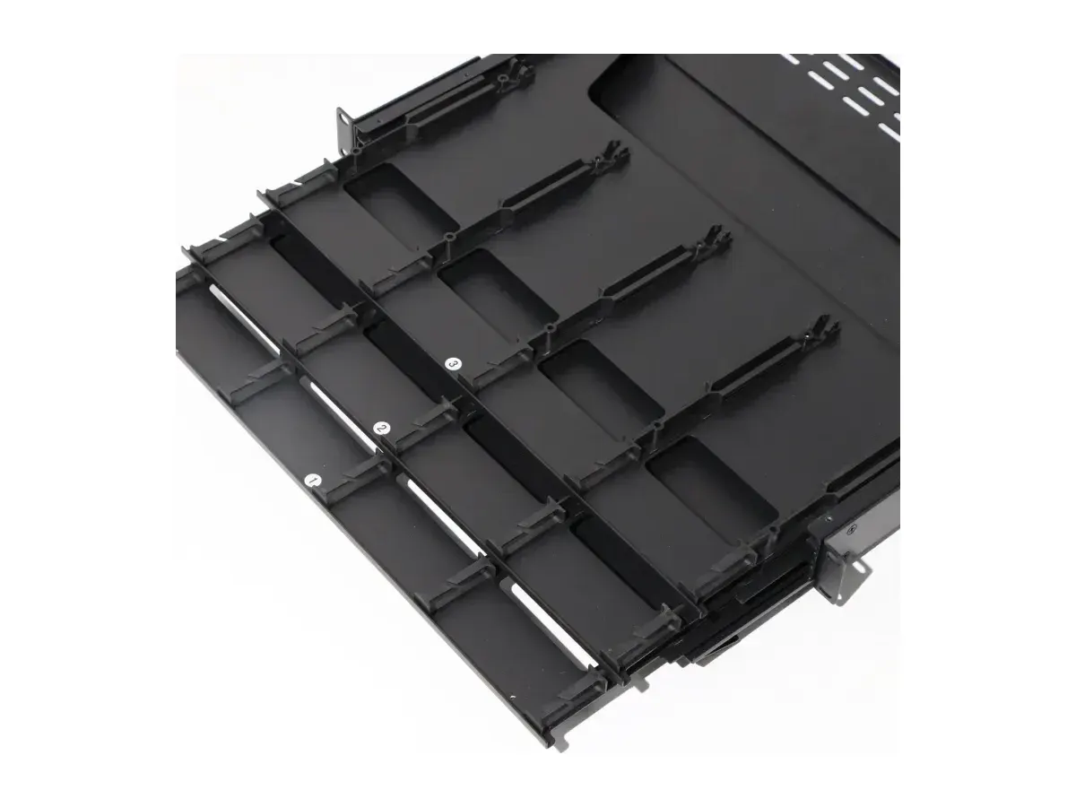 Vista frontal del panel de parcheo MPO/MTP DYS RS144-1U