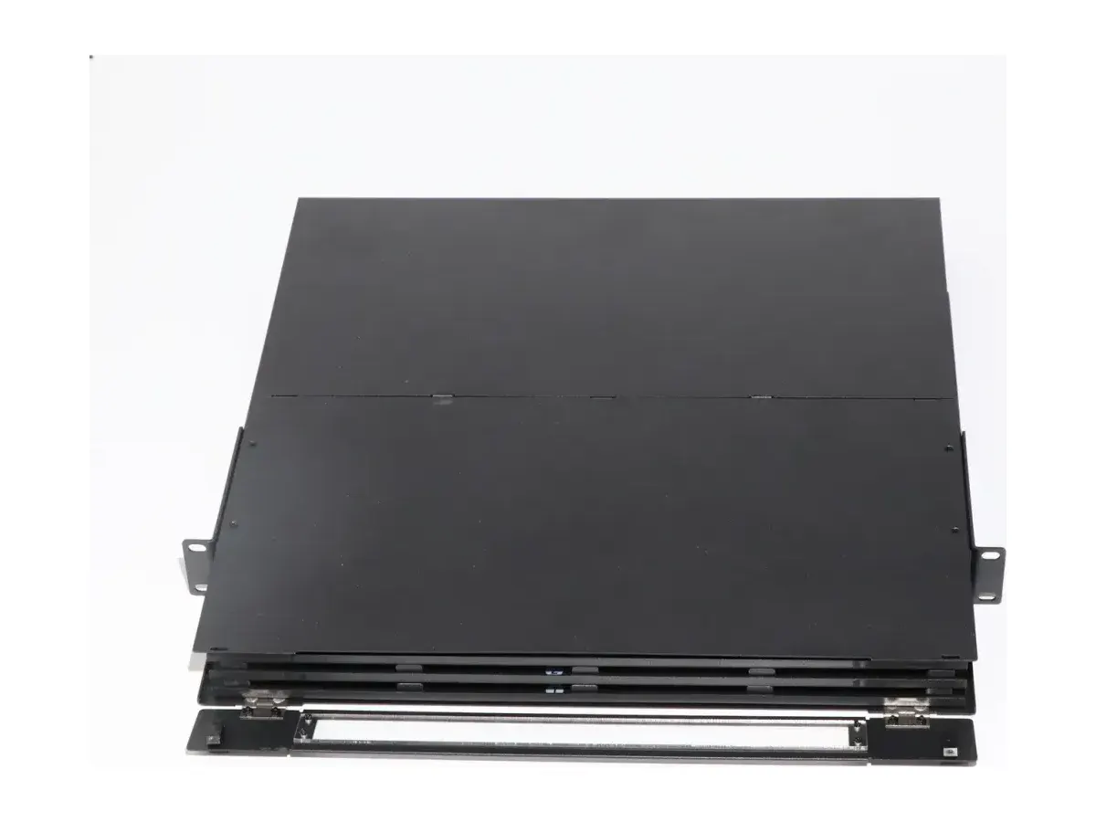 Panel de parcheo MPO/MTP DYS RS144-1U cargado con paneles adaptadores