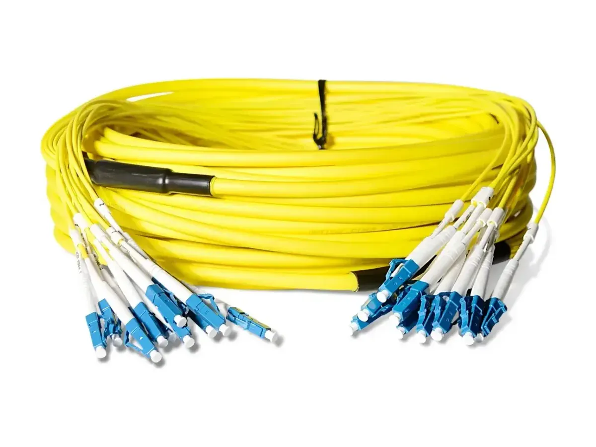 Cordon de brassage préconnectorisé DYS LC-LC 12 fibres